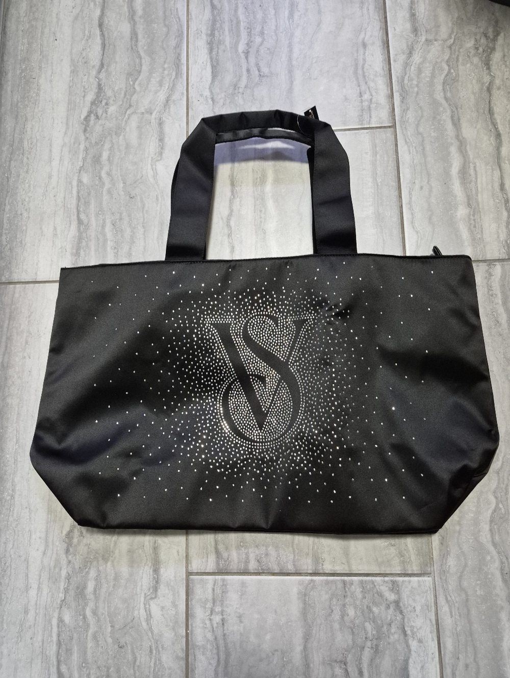 Victoria's Secret Black and Silver Travel Tote Size 23 X 21.5 X 7"